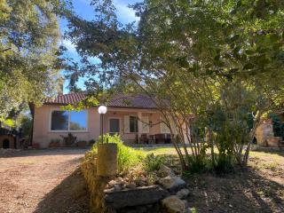 FarAway House B&B - 9