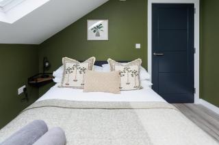 Upper Eastside Loft - Cosy & Convenient to Belfast - 8