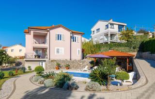 Beautiful Apartment In Kostrena - 3