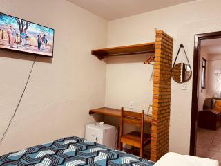 Rochas - Suíte no Centro de Viçosa do Ceará - 5