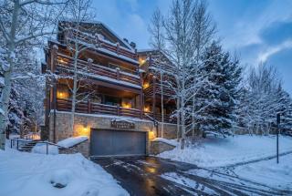 Deer Valley 2BR Condo with Hot Tub Walk to Lift - 6