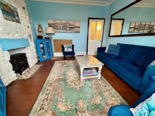 Harbour View Ground Floor Flat with Private Parking, only 5 Mins walk to harbour - Brixham - 8
