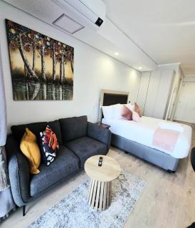 Serenity Escape at Ellipse Waterfall - 4