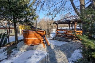 Cuibul de Munte - Cabană în Breaza cu Ciubăr și Foc de Tabără 6-12 Persoane - 8