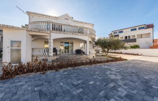 Villa Marilona 2 Appartements im EG direkt am Meer - 3