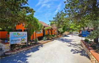 Awesome Home In Privlaka - 8