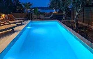 Awesome Home In Kastel Sucurac - 5