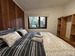 BUHO Cabin Oak BBQ Washer Wood Hot Tub Wifi - 6