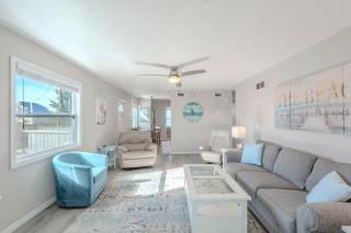 Blue Pearl Manor Upper by Sun Palace Vacations - 2