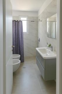 1 min from the sea - Bright Apartment with Balcony - 1