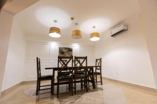 Spacious 4 Bedroom Polo Court Apartment in Airport - 2