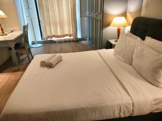 Neer service suite at times square - 5