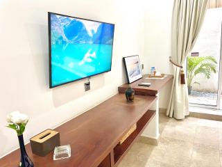 SKY VILLA BKK - Free Laundry - Pool & Chill - 8