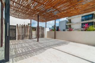 Estudio nuevo en Tulum 5 minutos de la playa con alberca y Gym - 2