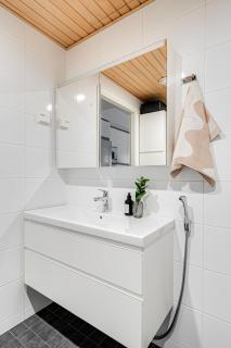 Centrum Studio with Balcony - 3