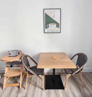 App 94 m2, balcon, ascenseur, 2 ch, 4 couchages - 8