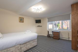 Bright 3Bed Home Near Headingley Stadium & Station - 6