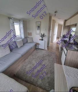 Snowdon Summit 017 - 5