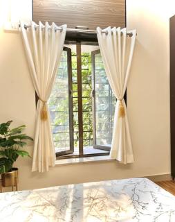 1BHK Balcony Retreat - Gulmohar Road, Juhu Mumbai - 9