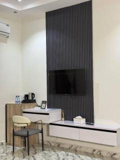 Flora By Bibaley Hotel - 7