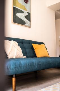 ICON - Bright 2BR in Miraflores - 3