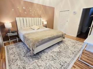 Spacious 4bdr house in a quiet neighborhood - 6