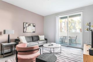 Playa Vista 2br w pool gym wd nr 405 LAX-985 - 0