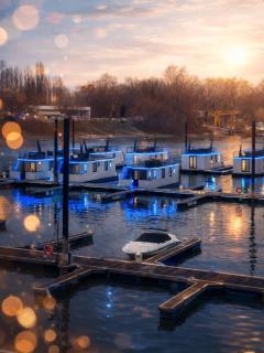 Prestige Yacht Resort Budapest - 0