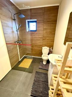 Casele din padure - 9