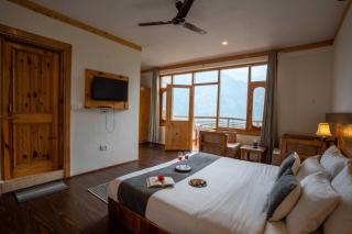 THE LANDSBY COTTAGES - 5