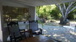 Bungalow accueillant avec jacuzzi à Grand Bourg 25 m² - 7