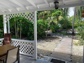 Bungalow avec Jacuzzi près de Grand-Bourg - 39 m² - Les Basses - 6