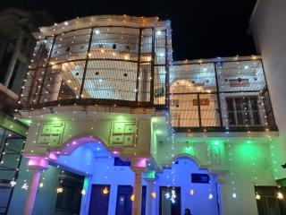 AANANDA KUTIR PALACE-800 meter from SHREE RAM TEMPLE - 4