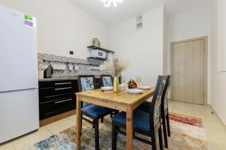 Однокомнатная квартира возле EXPO - 6