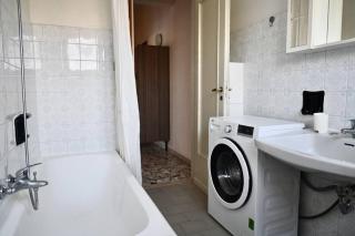 Trilocale fronte mare con posto auto a Senigallia - 2