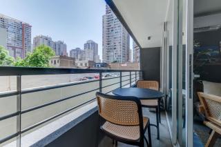 con Estacionamiento lavadora gym y piscina - 1