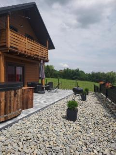 Domek "Spiskie Zacisze " z kominkiem, balią z jacuzzi przy ścieżce rowerowej - 8