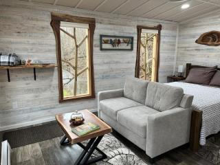 The Owl's Perch Treehouse - 8