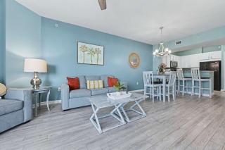 Palm d Away Stay for 6 - 4