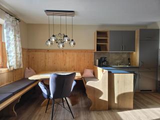 Hacklerhof Top 1 - 9