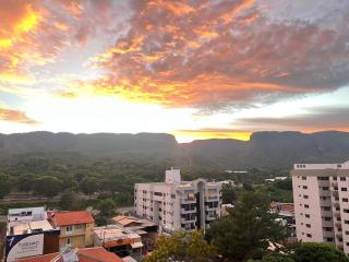 Flat Familiar a 400 metros do Hot Park com Piscinas e Conforto - 0