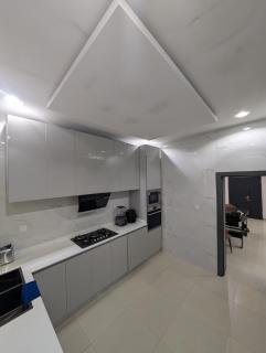 Modern 3-Bedroom Luxury Home in Lekki Phase 1 - 9