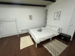 Private Entrance Cozy Studio - 1
