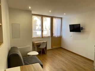 Studio, with all amenities around - 5