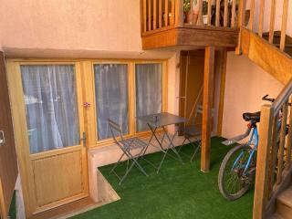 Studio, with all amenities around - 1