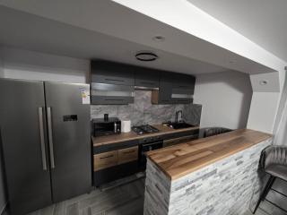 Cabana La Poalele Giumalaului - 8