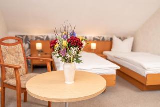 Hotel Waldhaus Waltershausen - 8