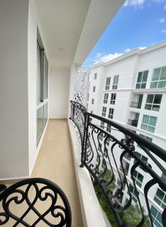 Olympus City Garden 8th floor condo - 3