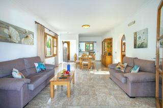 Villa Roig by Villa Plus - 1