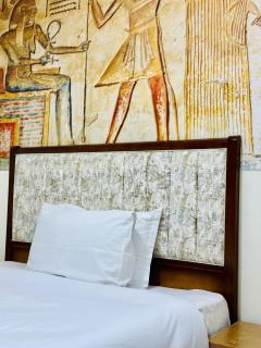 Spacious and Luxury Family Apartment Full Pyramids view - Cairo - 9